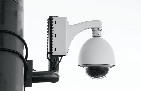 Jak działa system monitoringu CCTV?